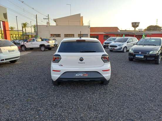 VOLKSWAGEN-POLO-2024