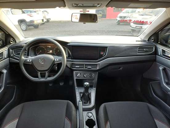 VOLKSWAGEN-POLO-2024