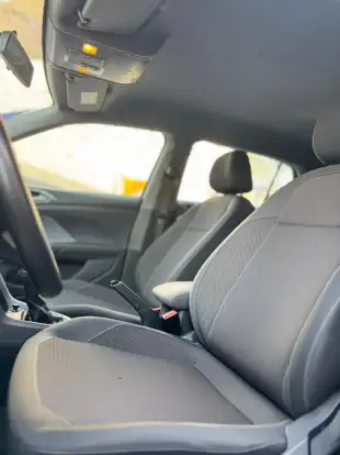 VOLKSWAGEN-T-CROSS-2023