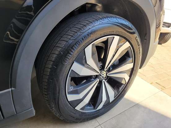 VOLKSWAGEN-T-CROSS-1.4 250 TSI TOTAL FLEX HIGHLINE AUTOMÁTICO VOLKSWAGEN-T-CROSS-2023