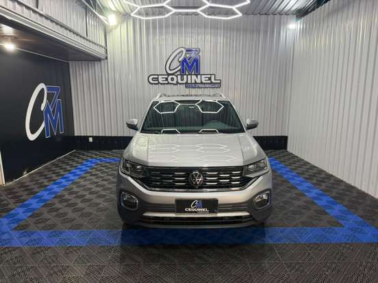 VOLKSWAGEN-T-CROSS-2023