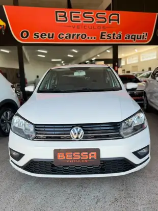 VOLKSWAGEN-VOYAGE-2018