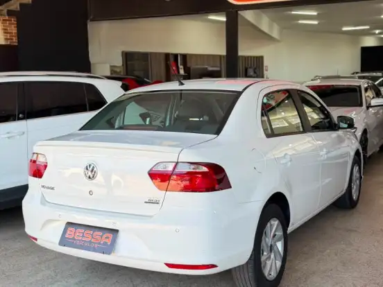 VOLKSWAGEN-VOYAGE-1.6 16V MSI TOTALFLEX 4P AUTOMÁTICO VOLKSWAGEN-VOYAGE-2018