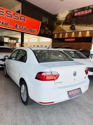 VOLKSWAGEN-VOYAGE-2018