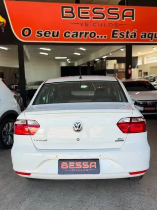 VOLKSWAGEN-VOYAGE-2018