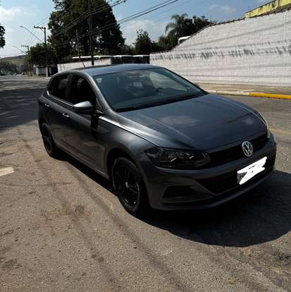 VOLKSWAGEN-POLO-2021