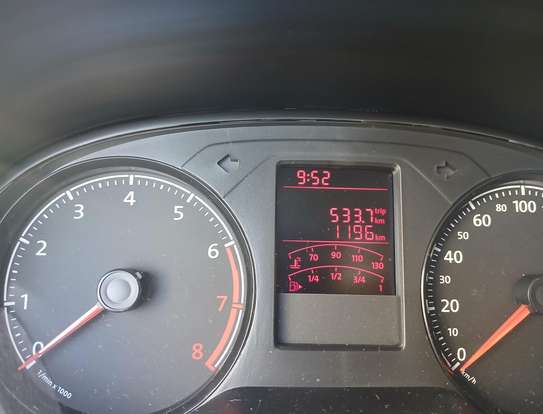 VOLKSWAGEN-SAVEIRO-1.6 MSI ROBUST CS 16V FLEX 2P MANUAL VOLKSWAGEN-SAVEIRO-2026