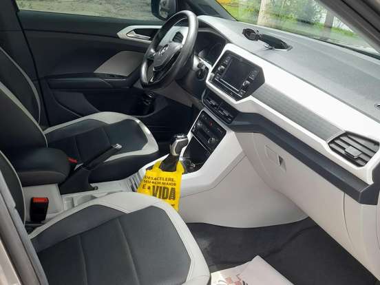VOLKSWAGEN-T-CROSS-1.4 250 TSI TOTAL FLEX HIGHLINE AUTOMÁTICO VOLKSWAGEN-T-CROSS-2019