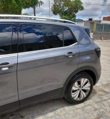 VOLKSWAGEN-T-CROSS-2019