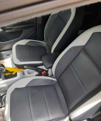 VOLKSWAGEN-T-CROSS-2019