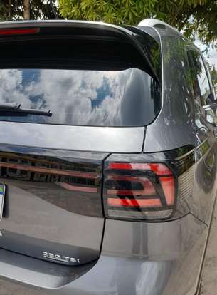 VOLKSWAGEN-T-CROSS-2019