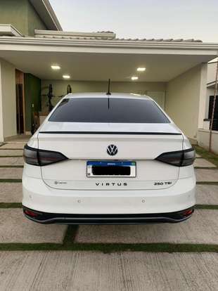 VOLKSWAGEN-VIRTUS-2024