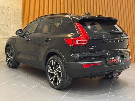 VOLVO-XC40-1.5 T5 RECHARGE R-DESIGN GEARTRONIC VOLVO-XC40-2021