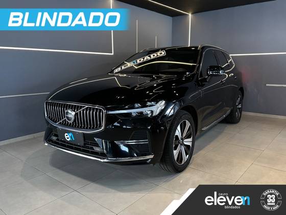 VOLVO XC60 2.0 T8 RECHARGE PLUS AWD GEARTRONIC