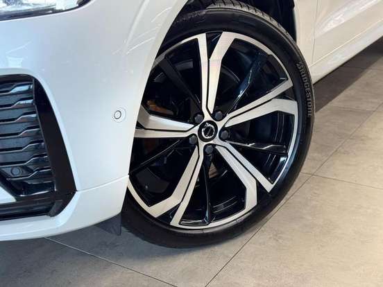 VOLVO-XC60-2.0 T8 RECHARGE ULTIMATE DARK AWD GEARTRONIC VOLVO-XC60-2022