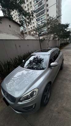 VOLVO-XC60-2014