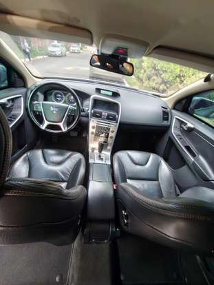 VOLVO-XC60-2009