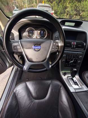 VOLVO-XC60-2009