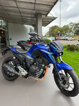YAMAHA FZ25 FAZER CONNECTED ABS YAMAHA FZ25 FAZER CONNECTED ABS