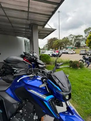 YAMAHA-FZ25 FAZER CONNECTED ABS-2025