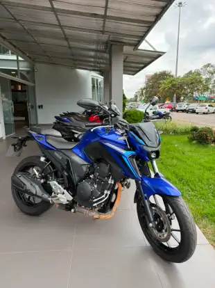 YAMAHA-FZ25 FAZER CONNECTED ABS-2025