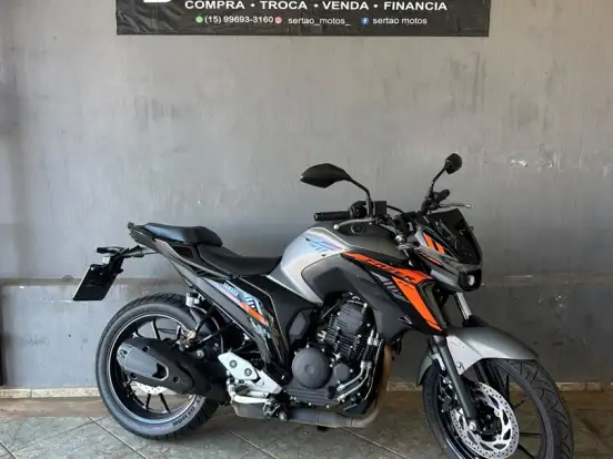 YAMAHA-FZ25 FAZER CONNECTED ABS YAMAHA-FZ25 FAZER CONNECTED ABS-2025