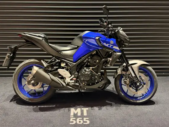 YAMAHA MT-03 ABS YAMAHA MT-03 ABS