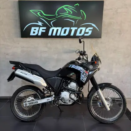 YAMAHA XTZ 250 TÉNÉRÉ 
