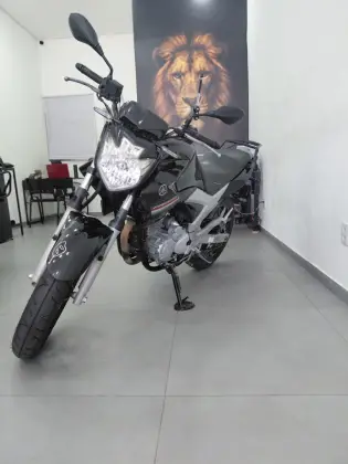 YAMAHA YS 250 FAZER 