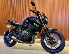 YAMAHA MT-07 ABS YAMAHA MT-07 ABS