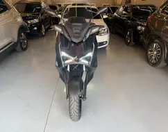 YAMAHA XMAX 250 CONNECTED ABS YAMAHA XMAX 250 CONNECTED ABS