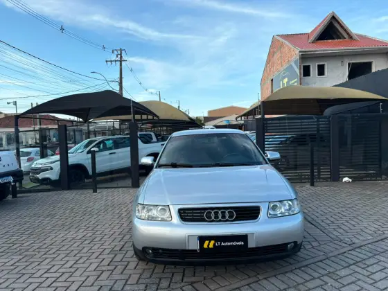AUDI A3 1.6 8V GASOLINA 2P MANUAL