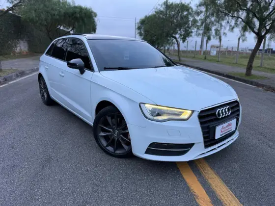 AUDI A3 1.8 TFSI SPORTBACK 16V GASOLINA 4P AUTOMÁTICO