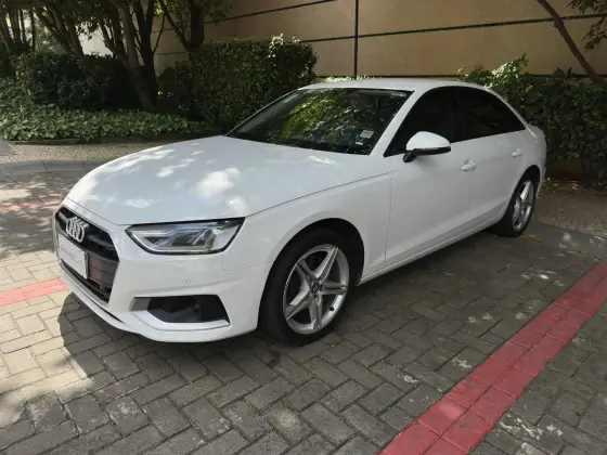 AUDI A4 2.0 TFSI GASOLINA PRESTIGE S TRONIC AUDI A4 2.0 TFSI GASOLINA PRESTIGE S TRONIC