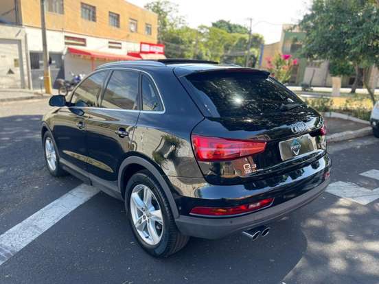 AUDI-Q3-2018