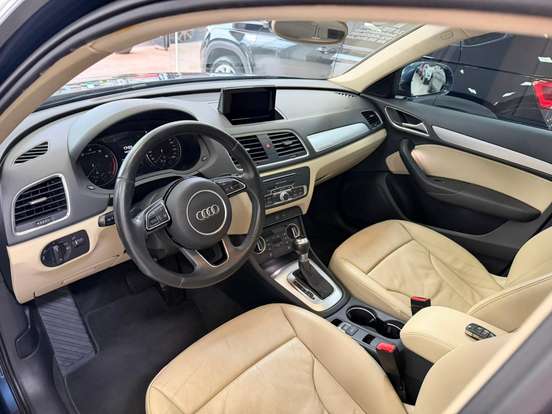 AUDI-Q3-2015