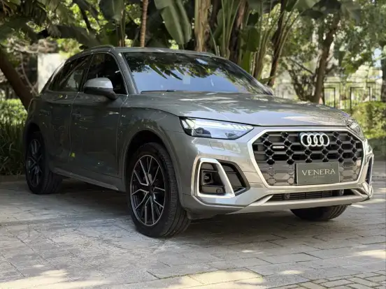 AUDI-Q5-2024