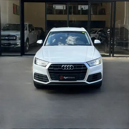 AUDI Q5 2.0 TFSI GASOLINA PRESTIGE S TRONIC AUDI Q5 2.0 TFSI GASOLINA PRESTIGE S TRONIC