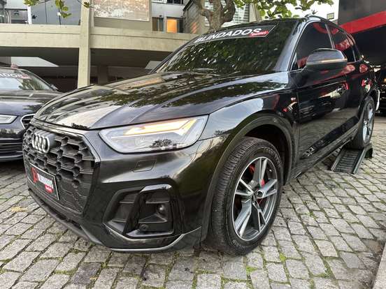 AUDI-Q5-2023