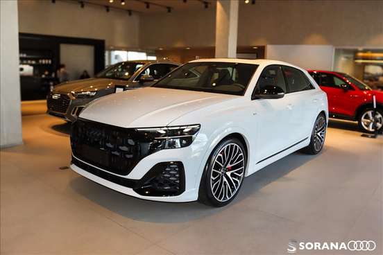 AUDI-Q8-2025