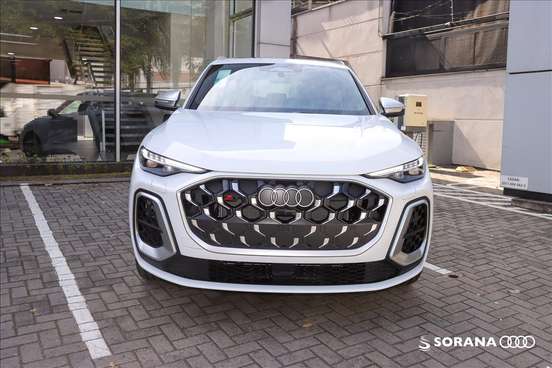 AUDI-SQ5-3.0 V6 TFSI GASOLINA QUATTRO S TRONIC AUDI-SQ5-2026