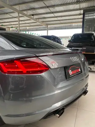 AUDI-TT-2015