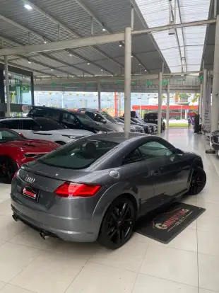 AUDI-TT-2015