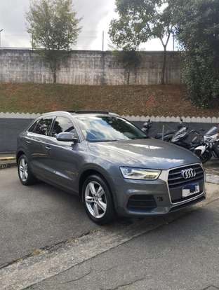 AUDI-Q3-2018