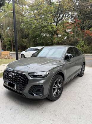 AUDI-Q5-2023