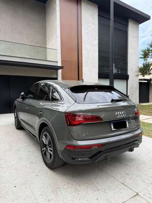 AUDI-Q5-2023
