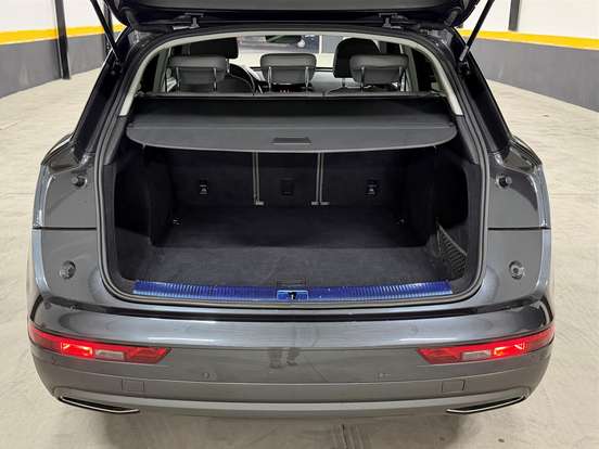 AUDI-Q5-2.0 TFSI GASOLINA PRESTIGE S TRONIC AUDI-Q5-2019