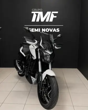 BAJAJ DOMINAR 400 