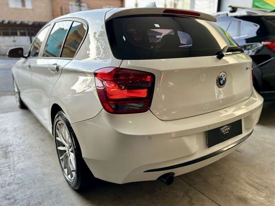 BMW-118i-2014
