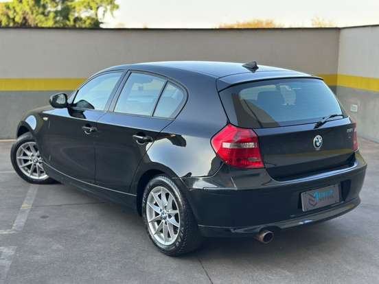 BMW-118i-2.0 TOP HATCH 16V GASOLINA 4P AUTOMÁTICO BMW-118i-2010